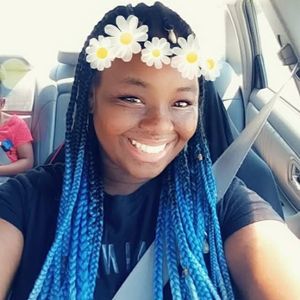 Meet your Posher, Marti